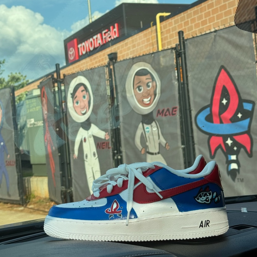 Custom Trash Panda Nike Air Force 1 W Sz 8.5/ Y7 - Picture 4 of 9